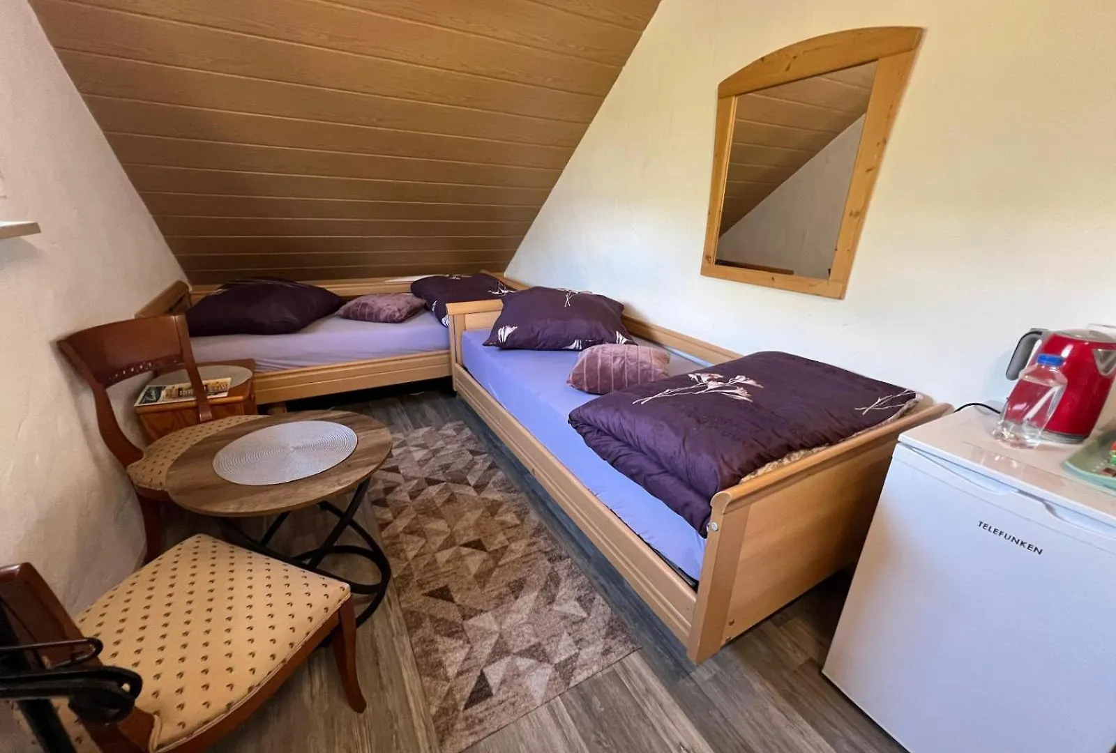 Volkach 1 Zimmer 2 Personen 0*,