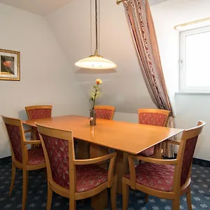 3* Hotel Weinhotel Rose